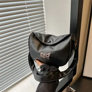 Borsa a Tracolla Donna in Pelle PU con Ricamo a Farfalla Borsa Dumpling Estiva Casual Minimalista Satchel di Tendenza