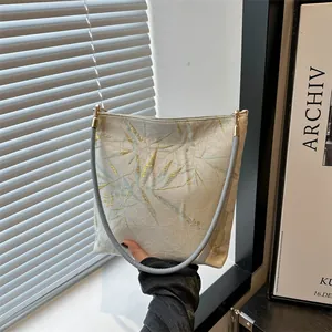 Fashion Women Embroidery Shoulder Bag Underarm Bag Jacquard Fabric Butterfly Bamboo Leaf Pattern Large Capacity Bucket Tote Bag