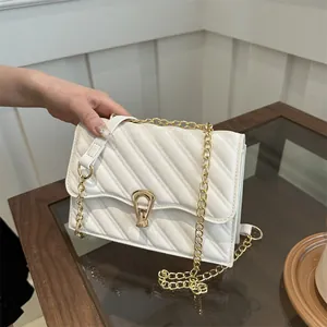 Fashion PU Leather V-Shaped Quilting Small Square Bag With Gold Chain Strap And Metal Lock Single Shoulder Crossbody Bag