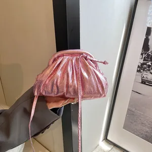 Women's Metallic Pleated Cloud Crossbody Bag Fashion Ruched Dumpling Clutch Small Shoulder Bag With Fine Strap Daily Banquet Purse