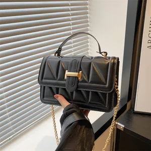 Sac à Bandoulière Matelassé pour Femme en Cuir PU Carré Géométrique Avec Boucle Dorée Sac à Main Mode Quotidienne