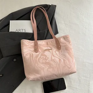 Pink marble pattern tote bag with large capacity and elegant gold metal detail
