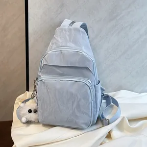 Damen Mode Falten PU Leder Brusttasche Casual Mehrere Taschen Leichte Umhängetasche Für Reise Alltag Mit Anhänger