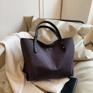 Women Fashion Large Capacity Tote Bag Printed Canvas Handbag With PU Shoulder Strap Metal Bow Charm For Daily Commuting