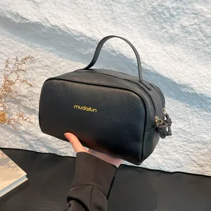 Borsa a Mano da Donna in Pelle Martellata PU Organizer da Trucco Portatile Borsa a Cuscino Borsa da Toilette da Viaggio