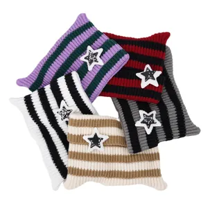 Berretti in maglia a righe con orecchie da gatto e toppa a stella in cinque combinazioni di colori