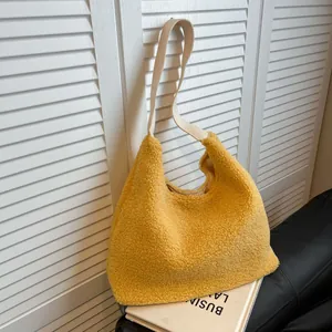 Borsa Tote da Donna in Lana di Agnello ad Alta Capacità Borsa a Tracolla in Peluche Minimalista Borsa a Mano in Pelliccia Sintetica