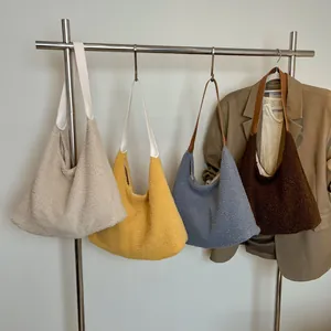Vintage Plüsch Große Kapazität Tote Bag Für Damen 2025 Mode Pendler Schultertasche Weiche Teddy Fleece Hobo Tasche Einfarbig