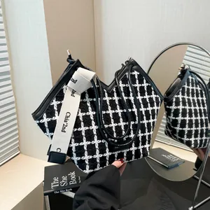 Borsa Tote da Donna in PU e Tessuto a Grandi Capacità con Fantasia a Quadri e Rombi Apertura a V Borsa Sottobraccio Con Nastro Decorativo