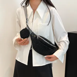 Sac banane luxe en strass noirs avec porte-monnaie assorti et bandoulière tissée