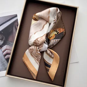 Eleganter Schmetterling Druck Satin Quadratischer Schal Für Damen Vintage Künstlerisch Zebra Blumenmuster Seidiger Schal Wickel Haαρband Kopftuch Geschenk