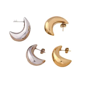 Poliertes Gold- und Silbermond-Ohrringe in einem minimalistischen geometrischen Design