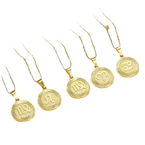 Collane zodiaco placcate in oro con ciondoli rotondi a rilievo e catene veneziane