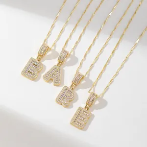 Collier de luxe en cuivre doré avec pendentifs alphabet BARE en zircon et chaînes fines