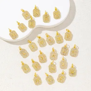 Luxuriöser goldbeschichteter quadratischer Anhänger mit CZ-Zirkonia Buchstaben-Anhänger