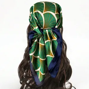 Donna Lusso Raso Poliestere Sciarpa Quadrata Verde Motivo a Ventaglio Seta Elegante Collo Avvolgere Decorativo Moda Foulard Regalo Accessorio
