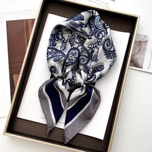 Carré de Soie en Satin à Motif Paisley pour Femmes Élégant Bleu Marine Blanc Foulard Professionnel Protection Solaire Toucher Soie Accessoire de Cheveux Mode