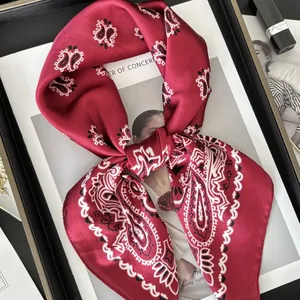 Women Paisley Print Satin Square Scarf Retro Paisley Pattern Neck Scarf Elegant Silky Handkerchief For Bag Handle Hair Accessories Wrap