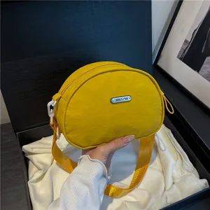 Women Casual Nylon Shell Crossbody Bag Minimalist Small Shoulder Bag Adjustable Strap Solid Color Zipper Travel Messenger Bag