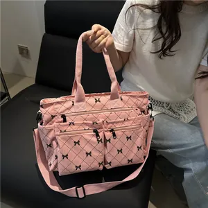 Sac Fourre-tout en Velours Côtelé Imprimé Nœud pour Femmes Grande Capacité Multitouche Sac à Épaule Chic Décontracté Voyage