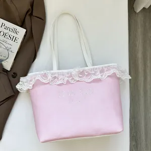 Sac Fourre-tout en Denim avec Dentelle pour Femmes Grande Capacité Lettre Brodée Sac à Bandoulière Décontracté Doux Design