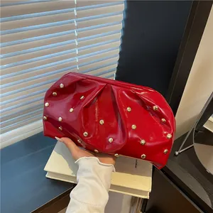 Vintage Rivet Pleated Cloud Clutch Bag For Women Fashion Shiny PU Leather Evening Handbag With Magnetic Clasp Handheld Purse
