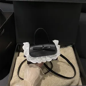 Damen Süß Lolita Schleife Spitze Mini Handtasche PU Leder Herz Hohle Kante Umhängetasche Kleine Quadratische Tasche Für Party