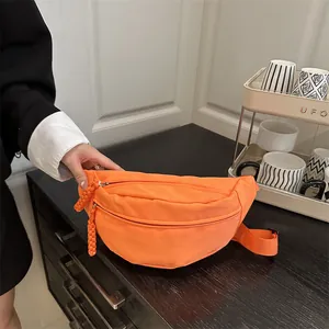 Sac Banane Minimaliste en Nylon pour Femmes Sac de Poitrine Décontracté Avec Tirette Tissée Bandoulière Réglable Sport Fanny Pack