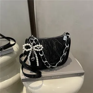 Petit Sac Bandoulière en Similicuir Plissé pour Femme Avec Noeud en Künstliche Perles Chaîne Argentée Sac à Épaule Tendance