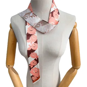 Elegante pañuelo twilly de seda con motivos florales vintage en naranja y marrón mujer
