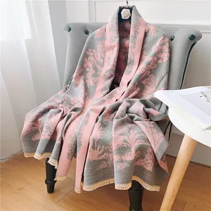 Châle élégant en imitation cachemire avec jacquard floral rose et gris à franges