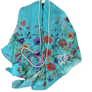 Elegante sciarpa in seta georgette da donna con stampa floreale vintage e colorata