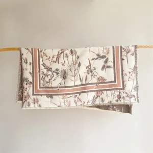 Châle vintage français avec motif libellule floral et franges aux tons terreux