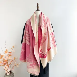 Écharpe élégante style chinois motif cigogne en rose et crème toucher cachemire