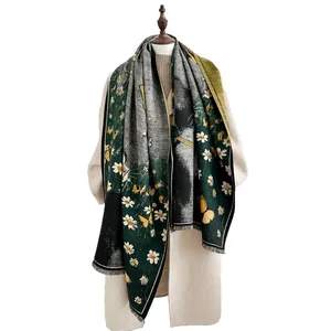 Faux cashmere shawl with floral daisy patterns and fringe trim for autumn and winter
