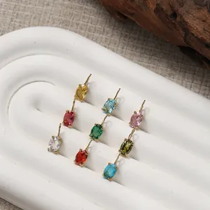 Parure de collier chic en plaqué or avec pierres en zircon colorées pour femmes