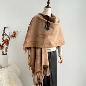 Thick autumn cashmere-style shawl with geometric prints and fringe trim for women