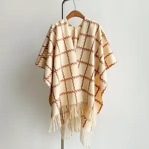 Damen Koreanischer Stil Retro Wellengitter Poncho Umhang Mit Quasten Weiches Polyester Imitation Kaschmir Schlitzmantel Schal Für Reisen Alltag