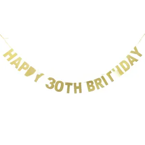 Detalle de pancarta dorada brillante Happy 30th Birthday para decoración de fiesta