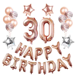 Dettaglio set palloncini 30 anni oro rosa con coriandoli e stelle in alluminio