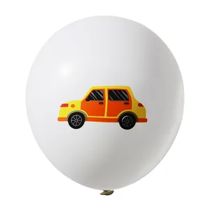 12 inch ronde witte latex ballon met een kleurrijke cartoon auto-opdruk voor feest