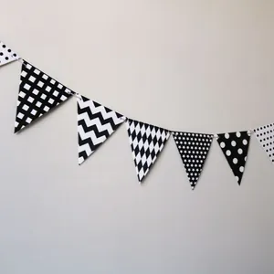 F1 checkered racing pennant banner with black and white patterns for party decoration
