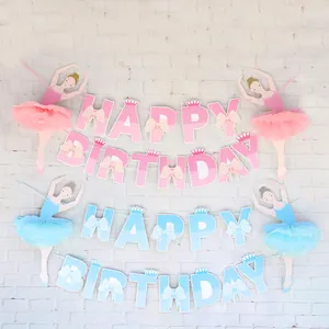 Λεπτομερής προβολή σετ πανό Happy Birthday με μπαλαρίνα σε ροζ και μπλε χρώμα