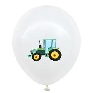 Weißer Latexballon mit lebhaftem grünem Cartoon-Traktor-Aufdruck für Party-Dekoration