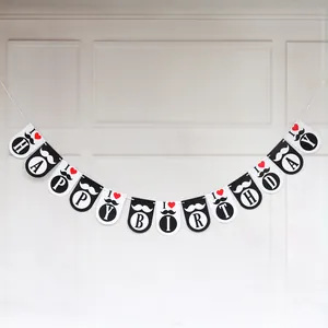 Detail von Happy Birthday Banner mit schwarz-weißen Schildkarten und Schnurrbart-Icons