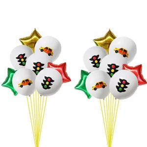 Grappe de ballons de fête sur le thème véhicule avec voitures et feuilles d'étoiles