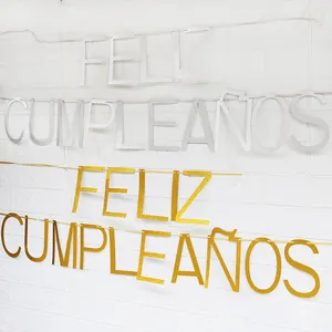 Λαμπερό ισπανικό πανό Feliz Cumpleaños σε χρυσό και ασημί για διακόσμηση γενεθλίων