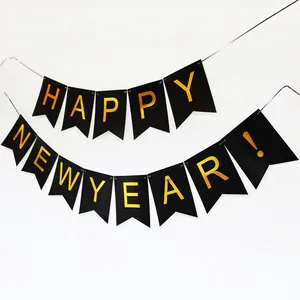 Banderole Happy New Year en papier noir et doré pour décoration de fête festive