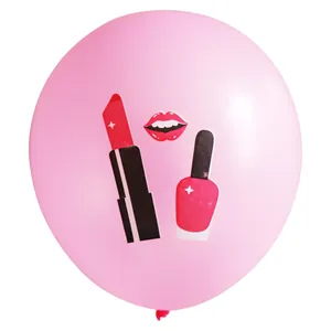 Rosa Latexballon-Detail mit Lippenstift- und Nagellackdruck für Kosmetik-Mottoparty