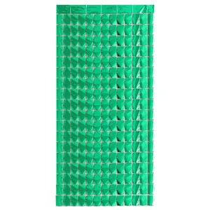 Détail du rideau de fête à paillettes carrées vert émeraude pour décoration murale festive